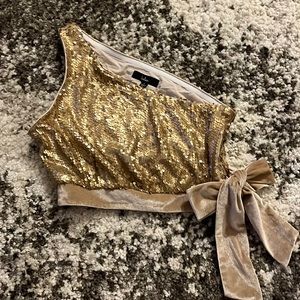 Lulu’s one shoulder sequin top